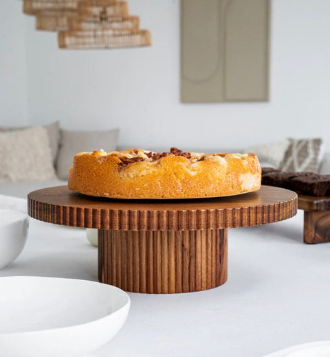Plateau à Gâteau en Bois d’Acacia – Présentoir Élégant 30 cm