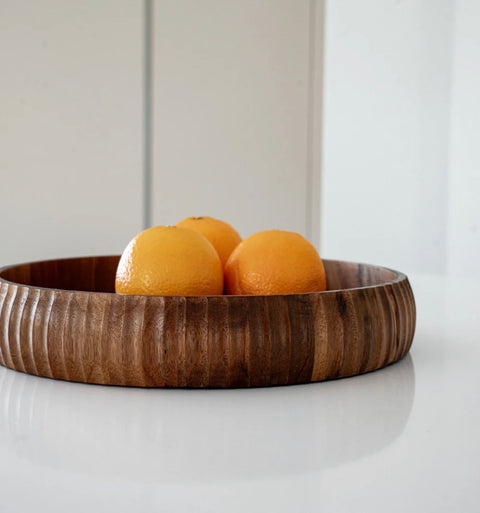 Plat rond en bois d’acacia | 30 cm
