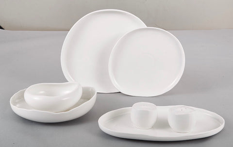 Service à Dîner BARLES en Porcelaine Blanche – 27 Pièces Formes Organiques