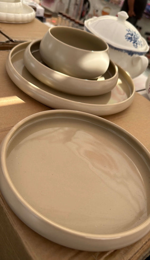 Service à Diner MOON beige 24 pcs