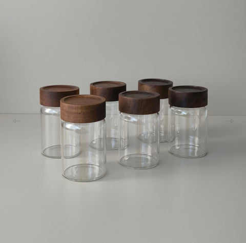 Pot à épices en verre borosilicate avec couvercle en bois d’acacia – 250 ml - LOT DE 6