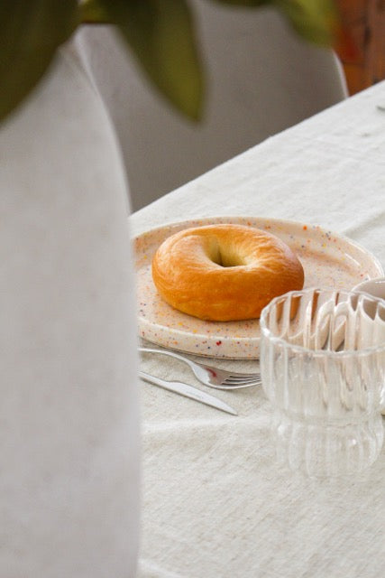Assiette Plate Fika 20,5 cm – L’élégance colorée