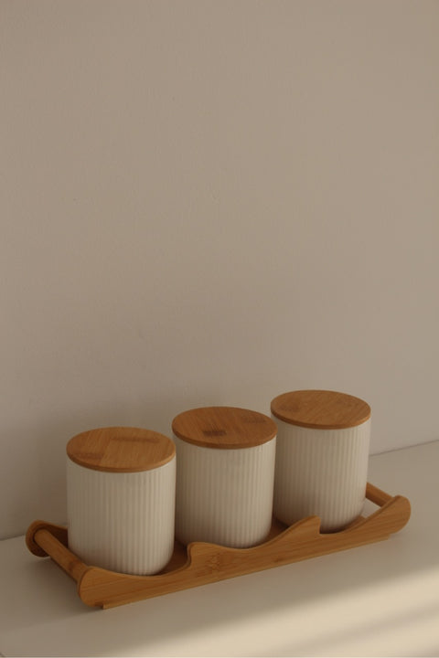 Ensemble de 3 Pots de Conservation en Porcelaine & Support Bambou – 550 ml