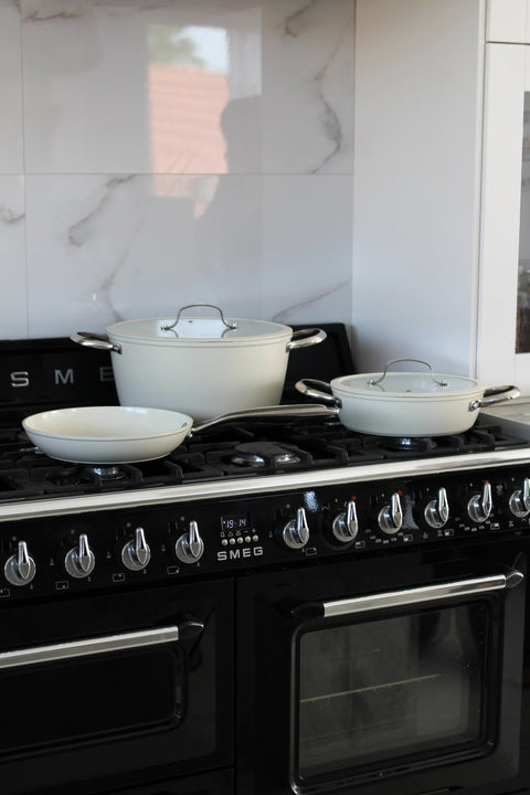 Casserole à sauce céramique 18 cm avec couvercle - Ena Home