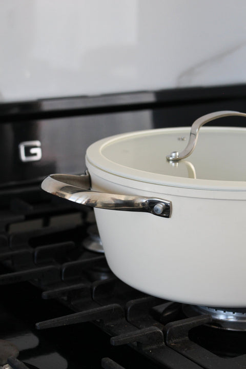 Casserole céramique anti-adhésive avec couvercle - Ena Home