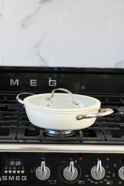Sauteuse céramique anti-adhésive avec couvercle