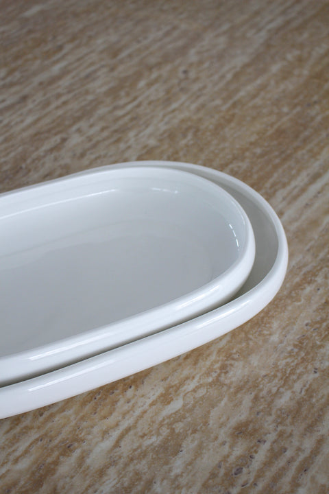 Plats ovales Bondy en céramique blanche brillante – Ensemble de 2